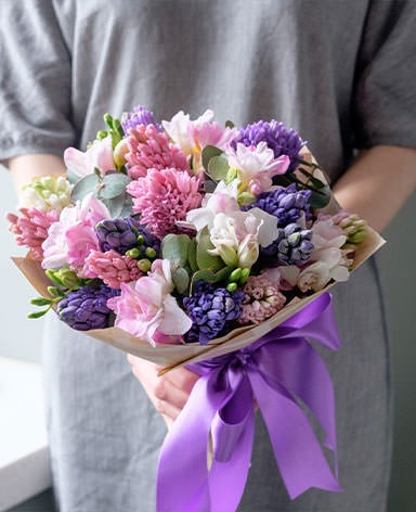 Бесплатная доставка цветов в Черкесске